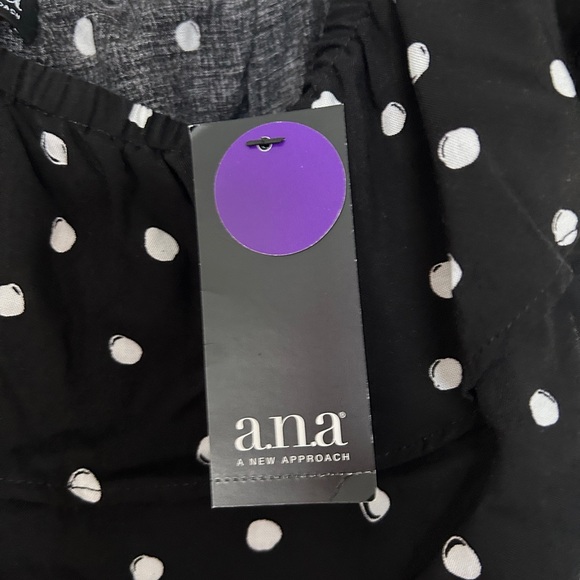 Off the shoulder dress - Picture 4 of 4